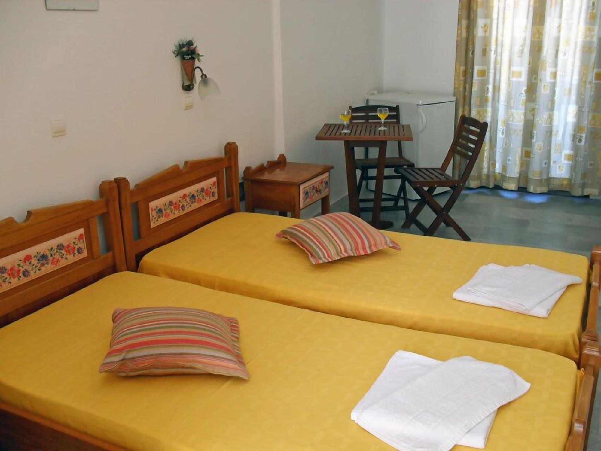 Fikas Hotel Naxos City 외부 사진